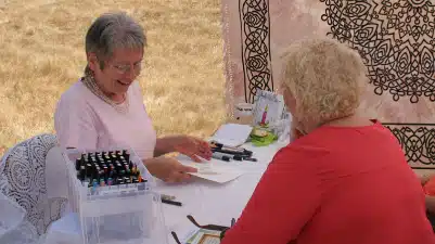 Maureen conducting an Intuitive Mandala Reading